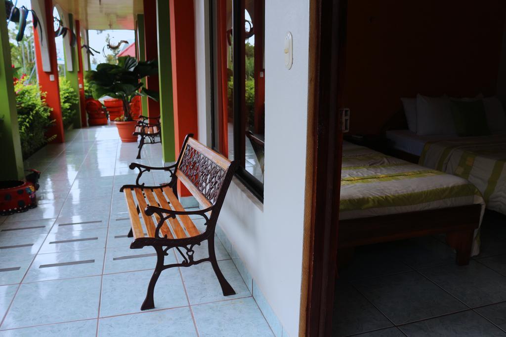 Hotel Las Flores Fortuna La Fortuna 外观 照片