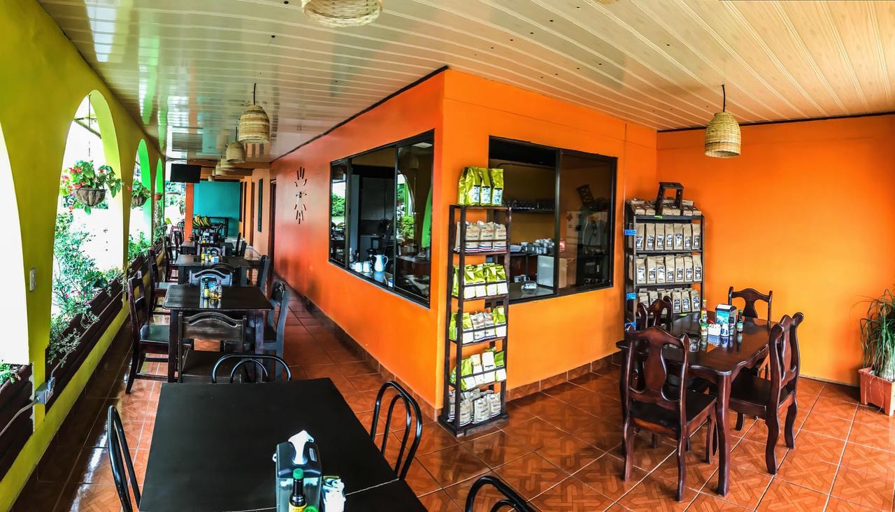 Hotel Las Flores Fortuna La Fortuna 外观 照片
