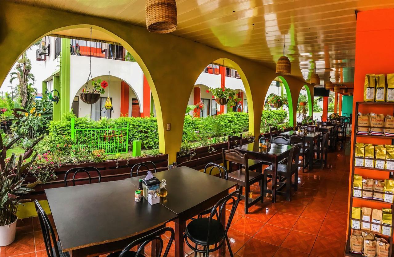 Hotel Las Flores Fortuna La Fortuna 外观 照片