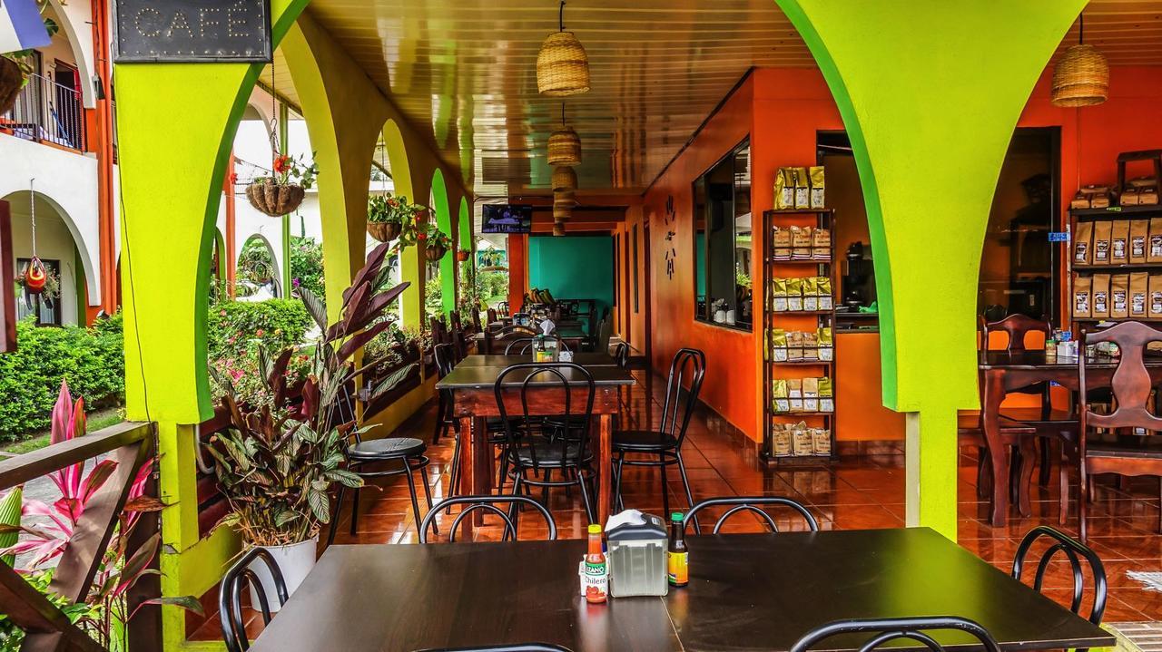 Hotel Las Flores Fortuna La Fortuna 外观 照片