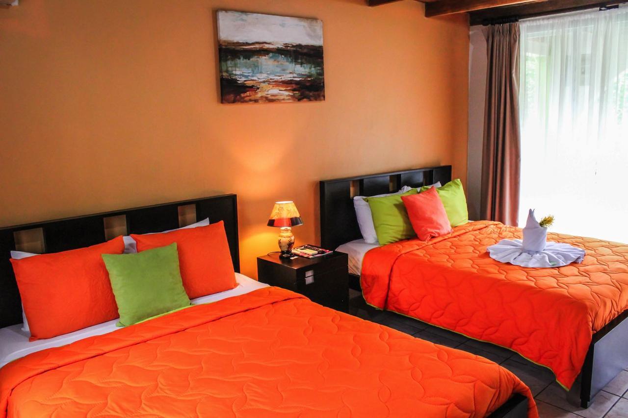Hotel Las Flores Fortuna La Fortuna 外观 照片