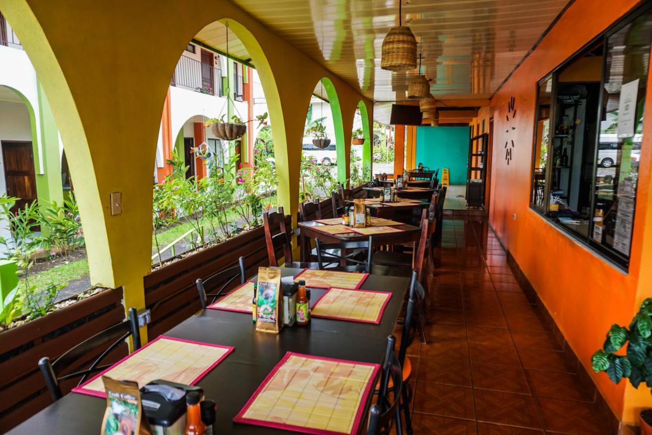 Hotel Las Flores Fortuna La Fortuna 外观 照片